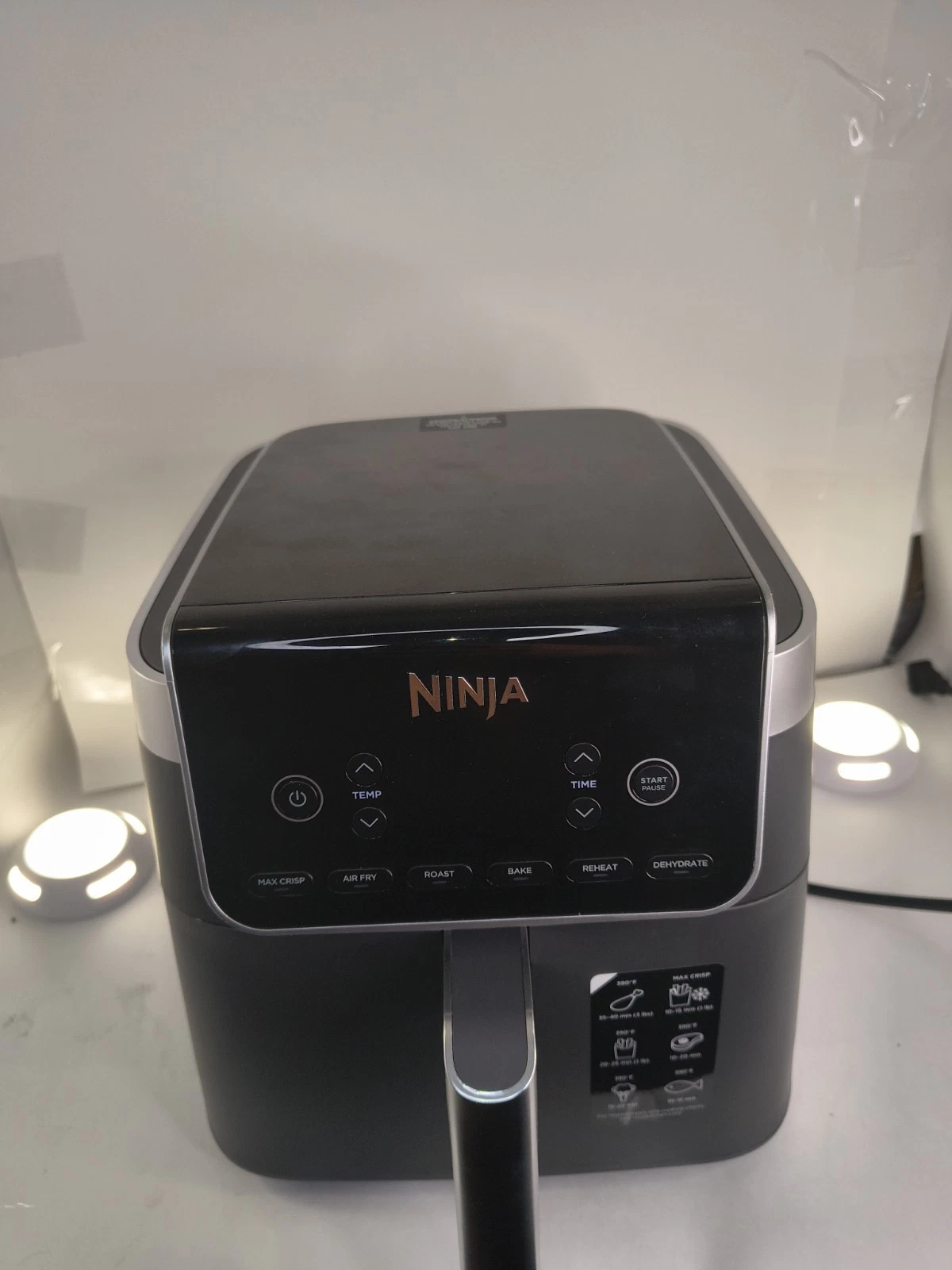 Ninja 6-in-1 Pro 5 Qt Air Fryer w/ Air Crisp Technology, Nonstick Basket & Crisp
Opens in a new wind