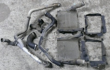 Ladeluftkühler + Ladeluftrohre Audi Q7 4L 3,0 TDI Facelift 7L6145803D 7L6145804A