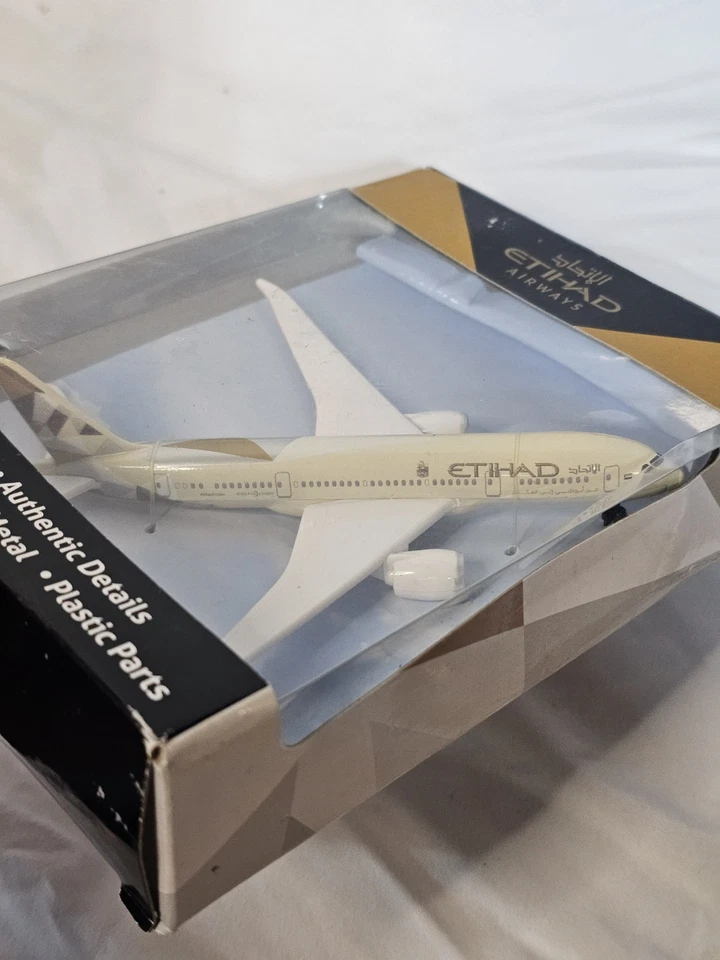 Avión de juguete miniatura Ethiad Airways 5,25" envergadura fundido a presión Foto 4 de 4