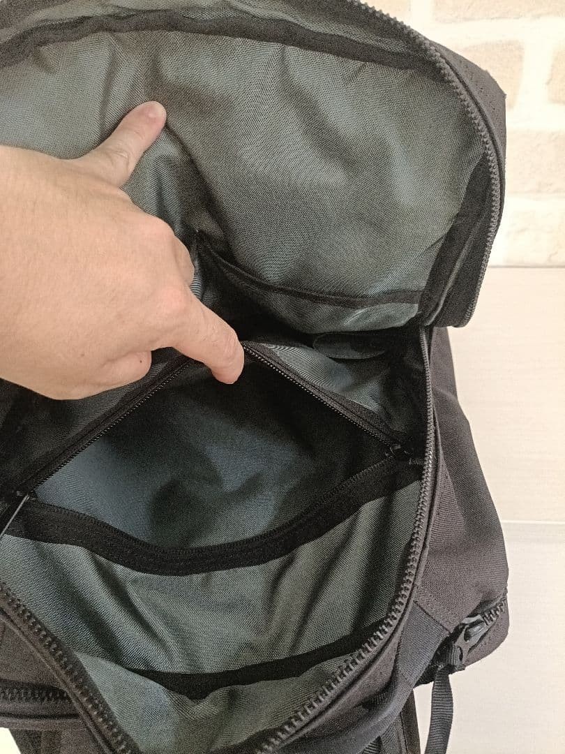 Porter Interactive Daypack Waterproof Lightweight… - image 9