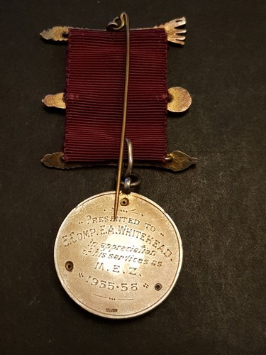 Vintage c1956 Sterling Silver Royal Arch Masonic Past PZ Jewel + Original Box - Picture 10 of 15