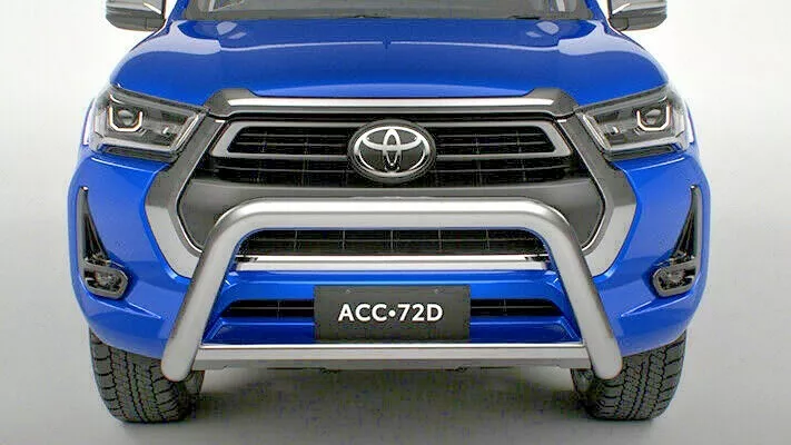 2021 toyota hilux nudge bar outlet