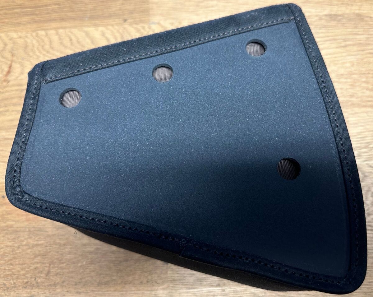Triumph Bonneville Models Swing Arm Bag, Black - T9510366 | eBay Triumph Bonneville Models Swing Arm Bag, Black - T9510366 | eBay