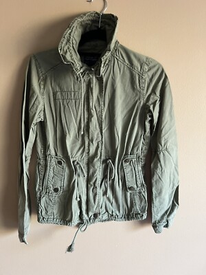 American Eagle Outfitter green jacket Adult size XS