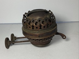 Duplex Oil Lamp Burner Plume & Atwater Dual Knobs 1869 1900 era