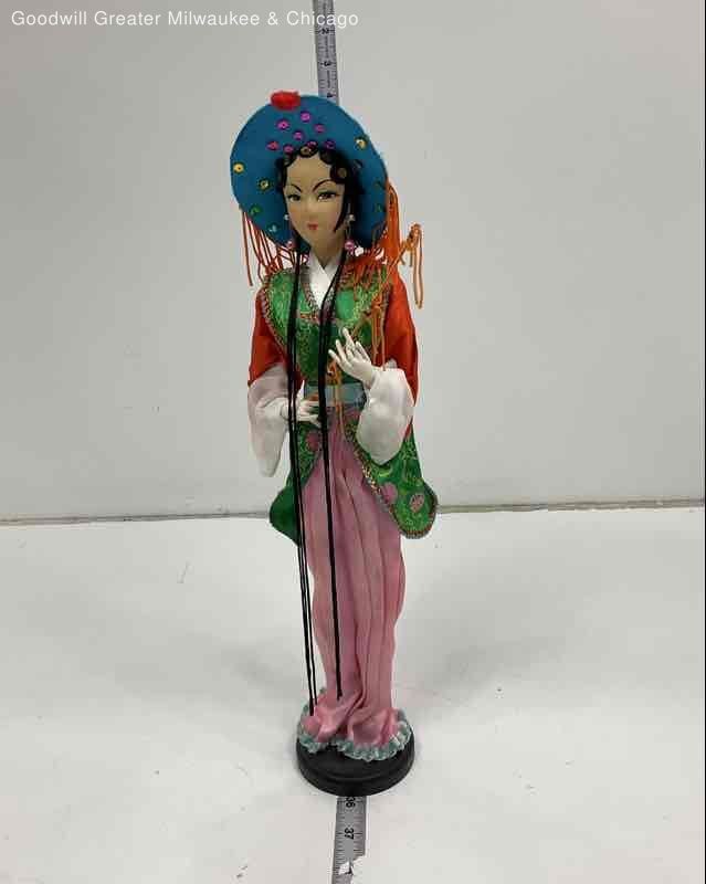 Vintage MCM Asian 16" Doll