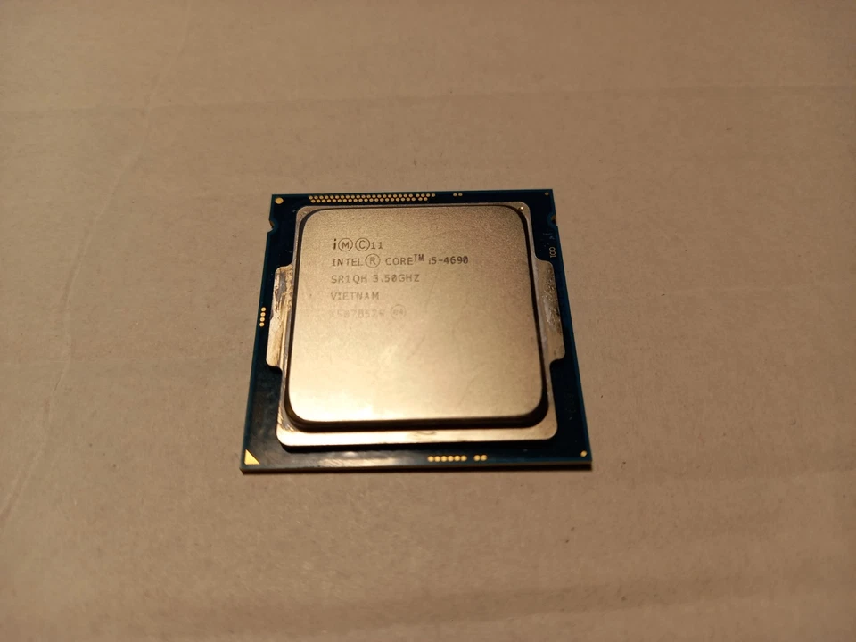 3 x CPUs Untested/bent pins - AMD Sempron & Intel Core i5 - image 4 of 4