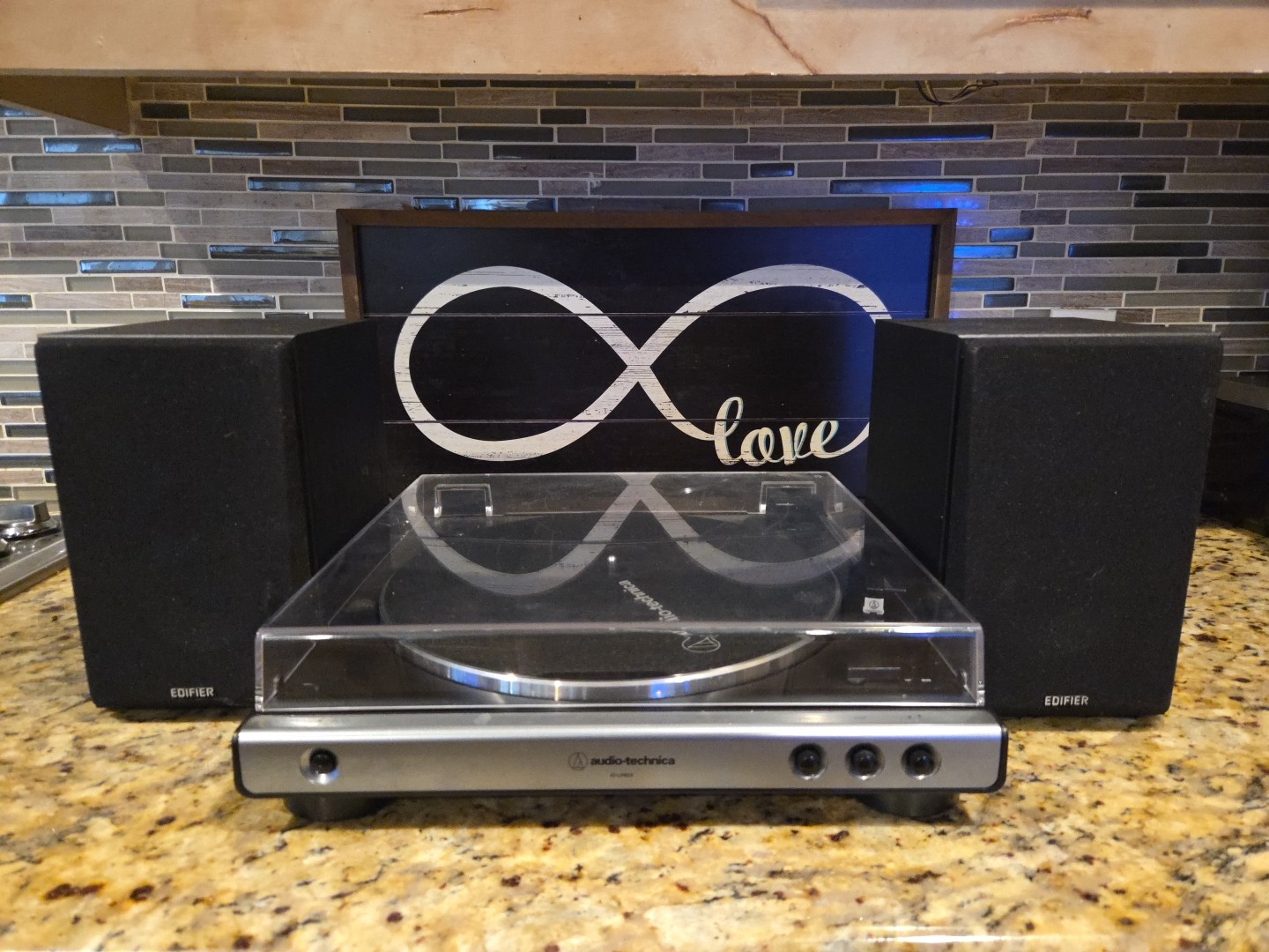 Audio-Technica AT-LP60X Turntable + Edifier - R980T Powered Bookshelf Speakers