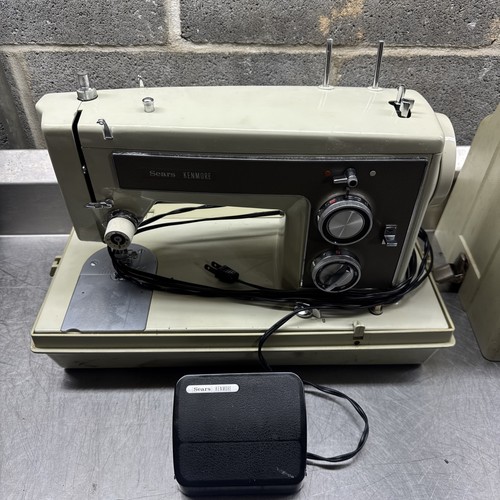 Vtg Sears Kenmore 158.14100 Sewing Machine w Case & Foot Pedal WORKS!