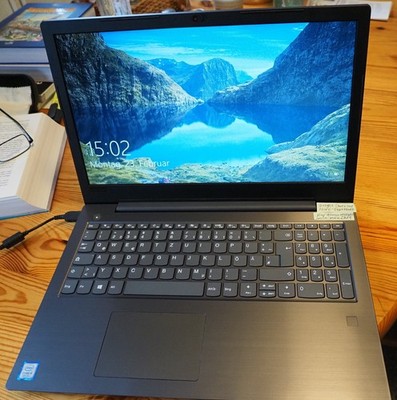 Laptop mit Laufwerk, Lenovo V330-15IKB, i5, 12GB RAM, 1TB HDD, 256GB SSD, Window