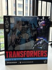 Transformers Studio Series Leader Class Dark of the Moon Shockwave IN-STOCK