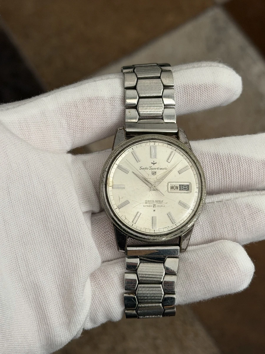 Seiko Sportsmatic Stainless Steel Case Mechanical (Automatic