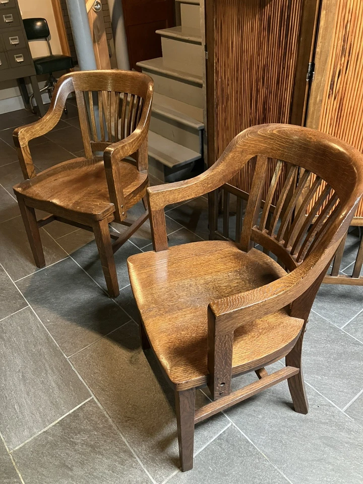 Par de sillas de salón Gunlocke vintage, roble macizo, acabadas como nuevas  Foto 3 de 4