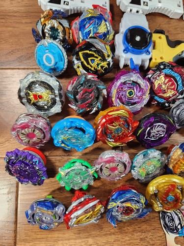 Beyblade Huge Collection Lot Spinners, Launchers, Rip Cords - Picture 8 of 20