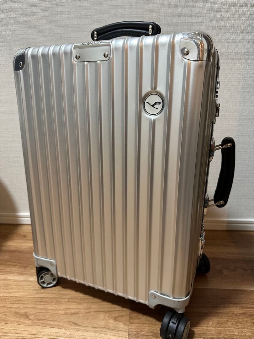 Rimowa Lufthansa Classic 33L Silver 4-wheels Carry Case Suitcase Rimowa Lufthansa Classic 33L Silver 4-wheels Carry Case Suitcase