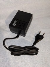 NEW 200 Watt Compact Voltage Converter Transformer 220v to 110v Step Down 200W