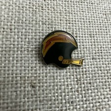 Los Ángeles Chargers / San Diego Chargers VINTAGE Helmet Pin NFL