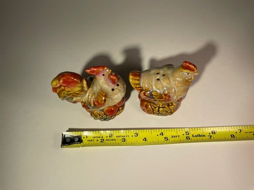Vintage Ceramic Glazed Rooster & Hen Salt And Pepper Shakers 3" Chicken w/plugs - Picture 11 of 14