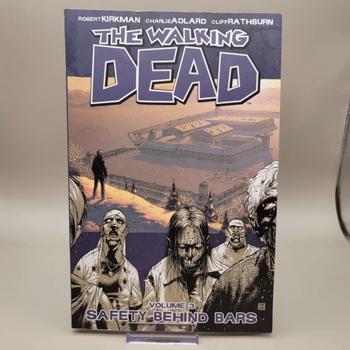 The Walking Dead Volumes 1 2 3 4 Kirkman Moore Adlard Horror Graphic Novels AMC - Picture 6 of 9