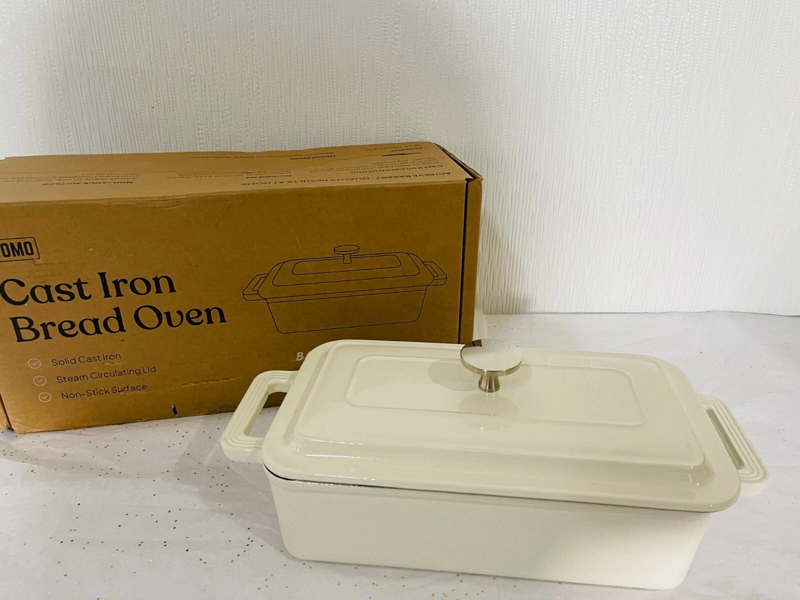 TOMO Cast Iron Bread Oven rectangular Bake 1 LB loaf W/ Lid white color