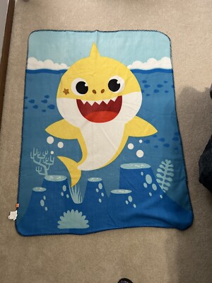 Baby Shark Fleece Throw 40