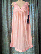 Vintage Vanity Fair Pink Nylon Nightgown Size L MPN 30107