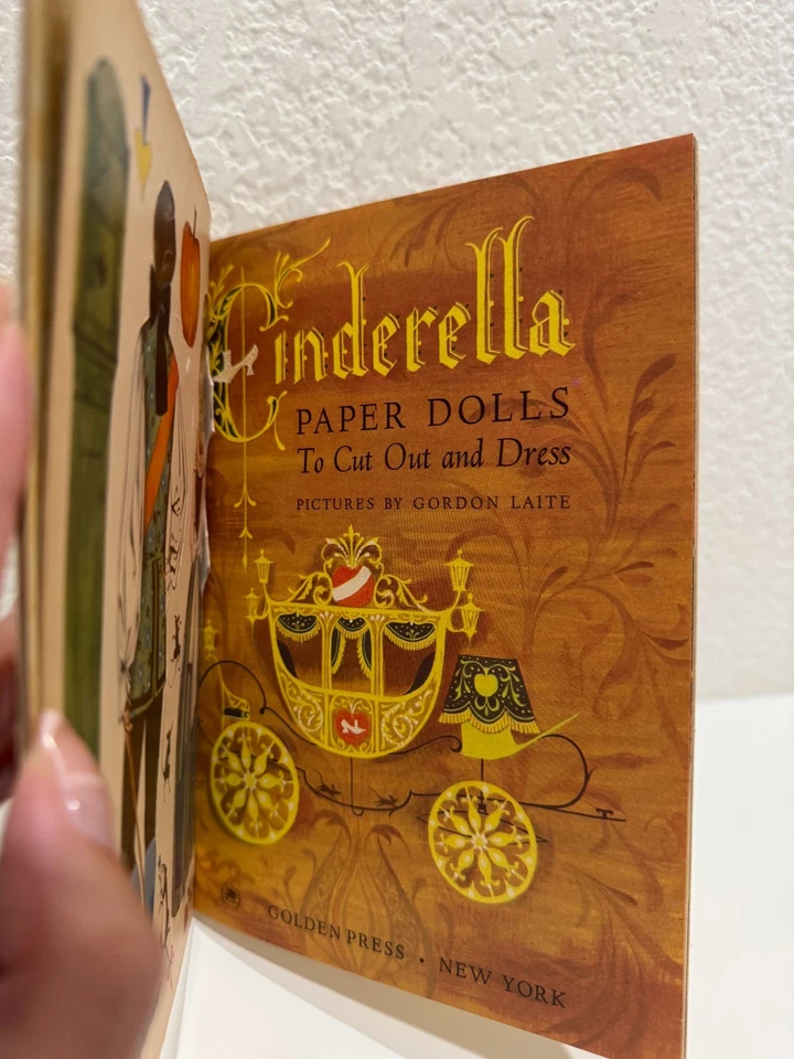 Raro libro de actividades de colección Cenicienta - Un poco dorado, 1969, A36, 25 centavos, sin cortar Foto 4 de 4