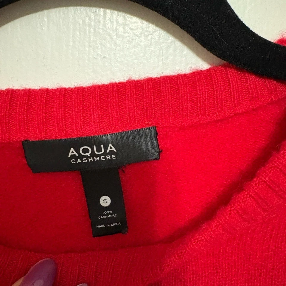Suéter de cachemir Aqua Vibrant rojo cuello redondo Foto 4 de 4