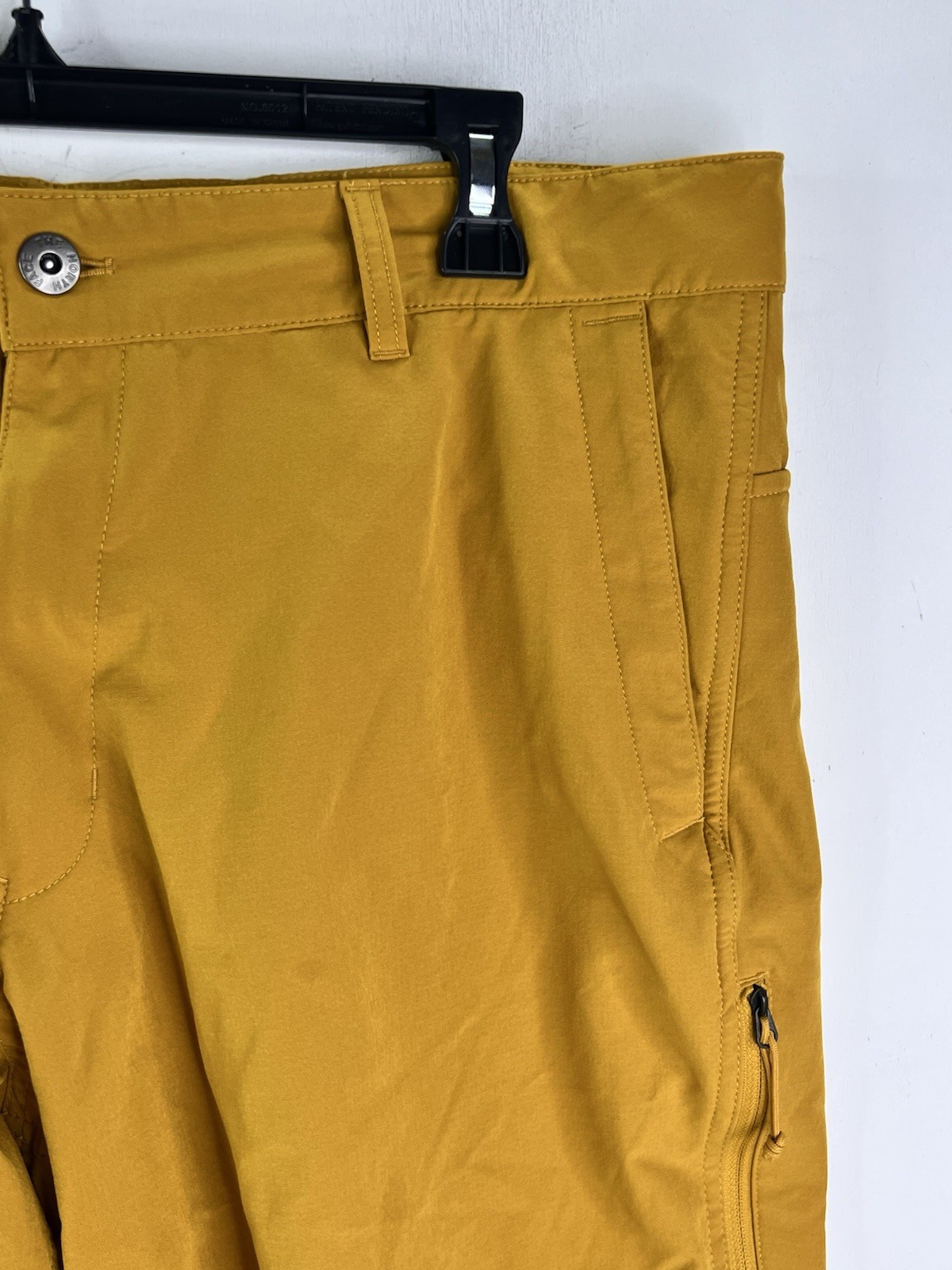 The North Face Shorts Men 38 Yellow Rolling Sun Flashdry Pockets Hiking NF0A3T2Q thumbnail 4