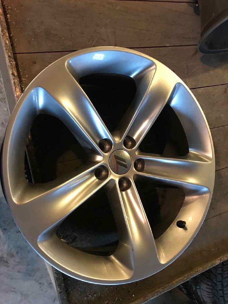 2014-2018 Dodge Challenger Charger Wheel Rim 20x8 Oem