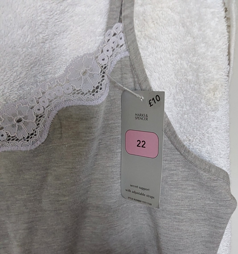 BNWT M&S Secret Support Vest with adjustable Straps in Grey Marl, UK Size 22 - Picture 3 of 10