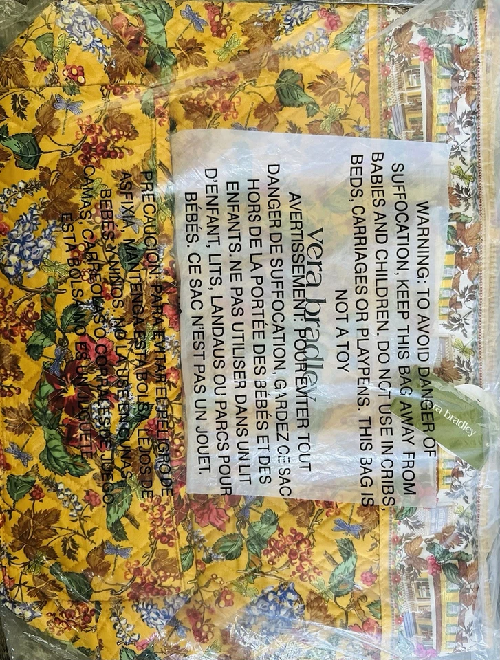 Vera Bradley Gilmore Girls Autumn Collection Original Zip Tote Bag NWT - Image 4 of 4