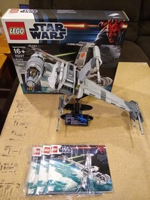 Lego Star Wars 10227 B-wing, Used, COMPLETE with instructions & box
