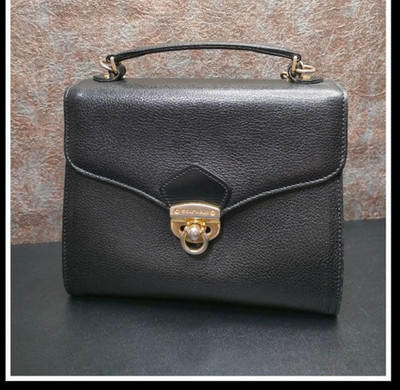 Carven Paris Handtasche Geldbeutel mit abnehmbarem Schulterriemen Leder in sc...