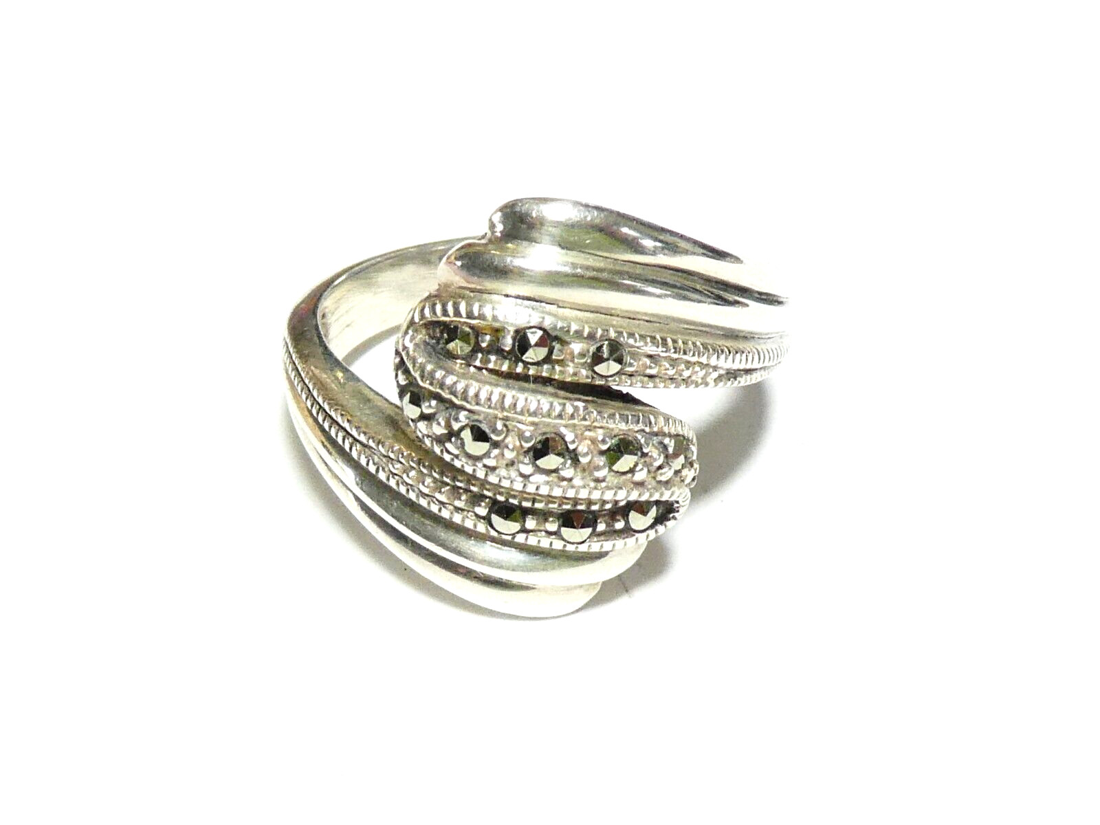 PRETTY Solid Silver 925 & Marcasite Ribbon Groove… - image 1