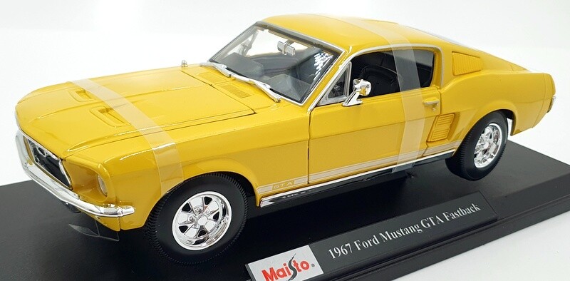 Maisto 1/18 Scale Diecast 46629 - 1967 Ford Mustang GTA Fastback