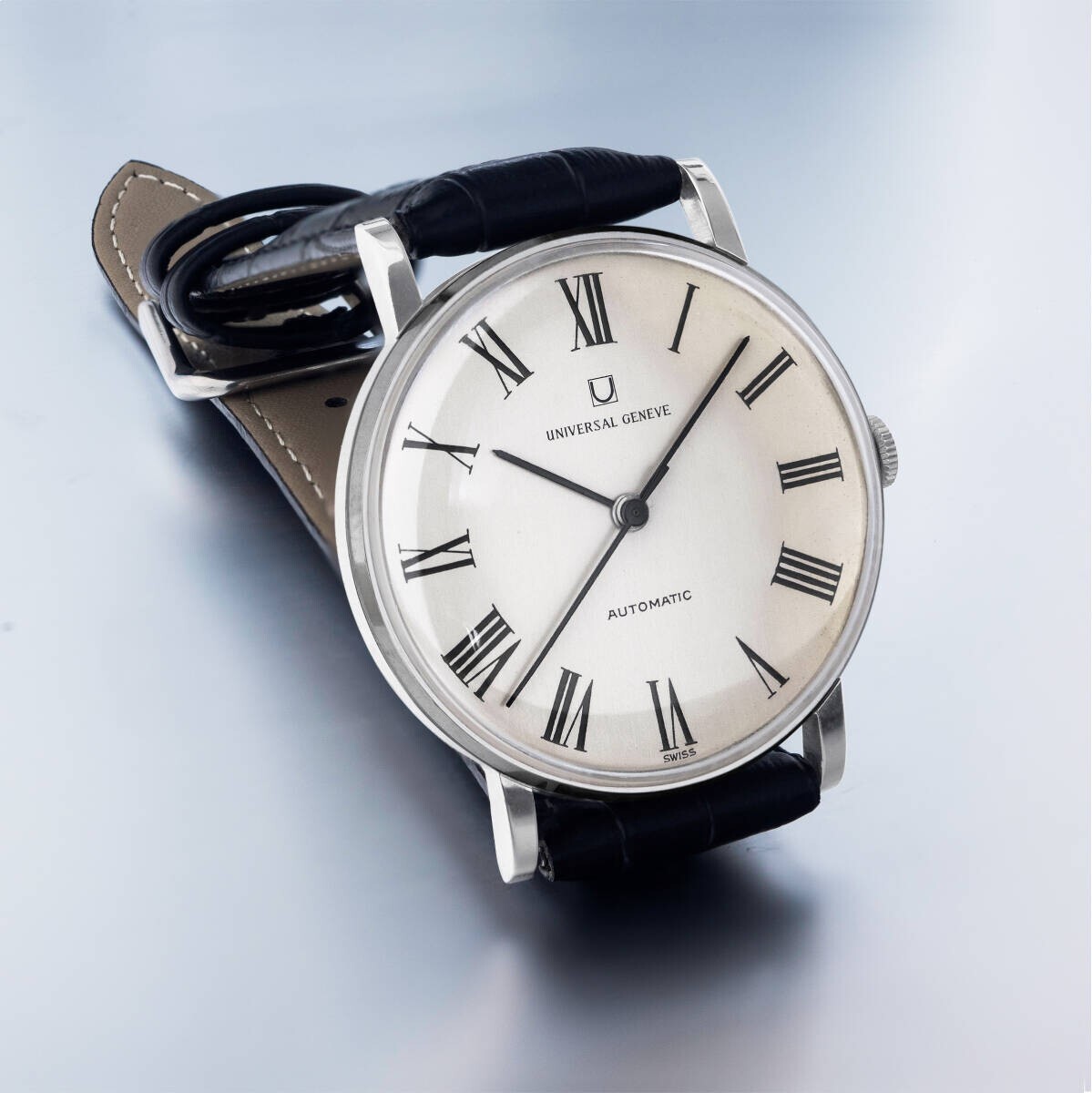 時計 universal geneve automatic Universal Genève Automatic 1967 Roman Numeral Dial Antique
