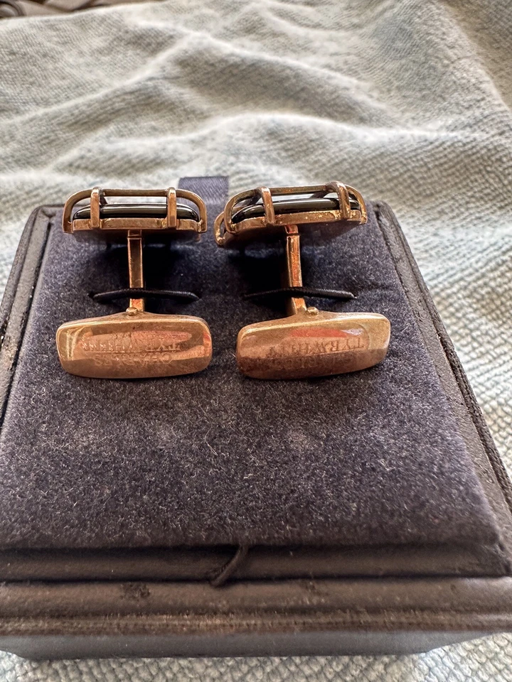 Gemelos cuadrados Charles Tyrwhitt de plata de ley y ónix negro originales Caja de etiquetas Foto 4 de 4