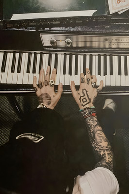 Mac Miller Playing Piano Retro Poster, 2024 Poster, Gift Fans 2 Unframed