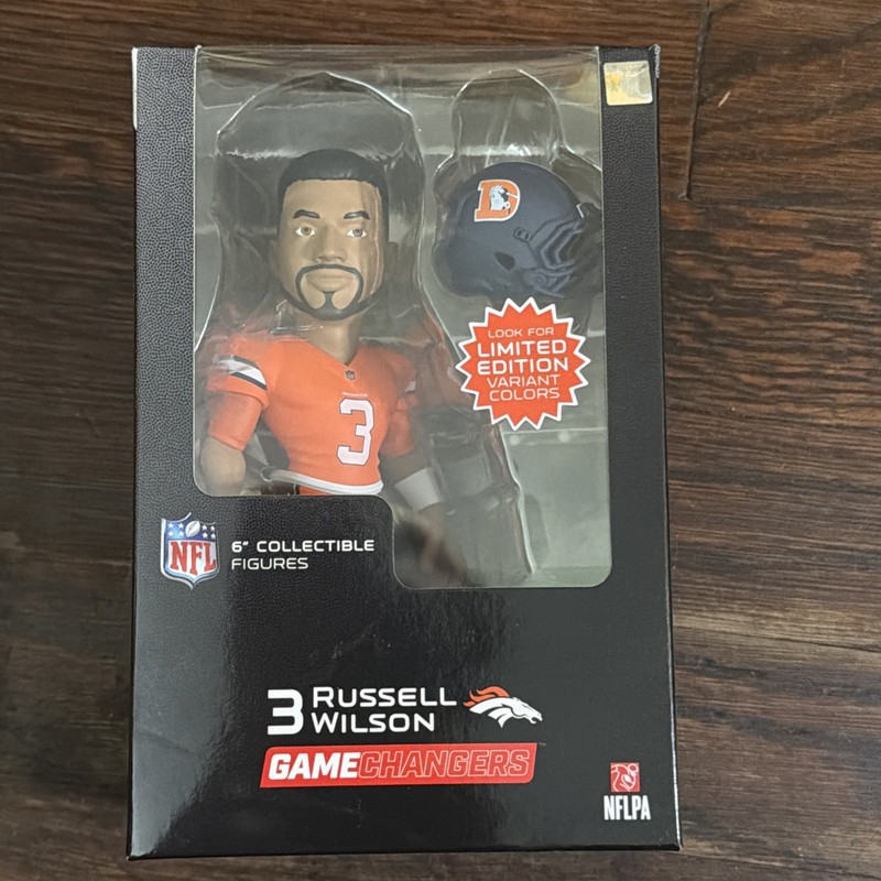 NFL Denver Broncos 6" Vinyl Figure Russell Wilson Game Changer Series 2 Limited 