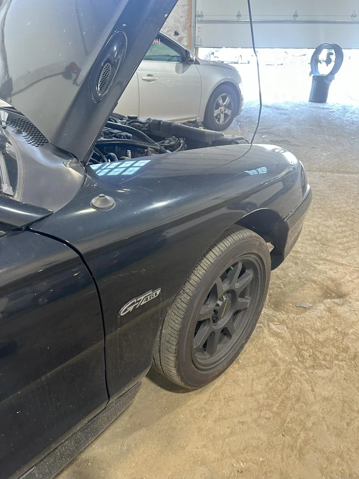 (SOLO PICKUP LOCAL) 94 95 96 97 98 FORD MUSTANG Guardabarros Derecho Foto 3 de 4