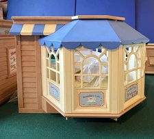 Vintage Sylvanian Families Brambles Cafe- Complete Set - US Seller