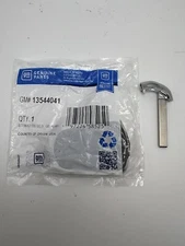 Genuine GM Cadillac Smart Key Fob Remote Transmitter 13544041 : 13510245 OEM