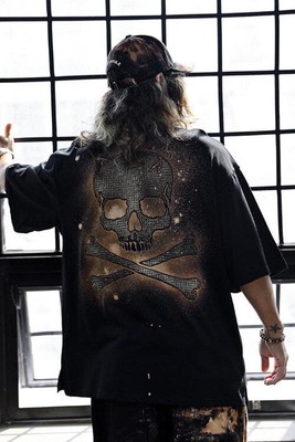 ByTheR Spray Bleach Net Skull Loose Fit Short Sleeve T-Shirt Black