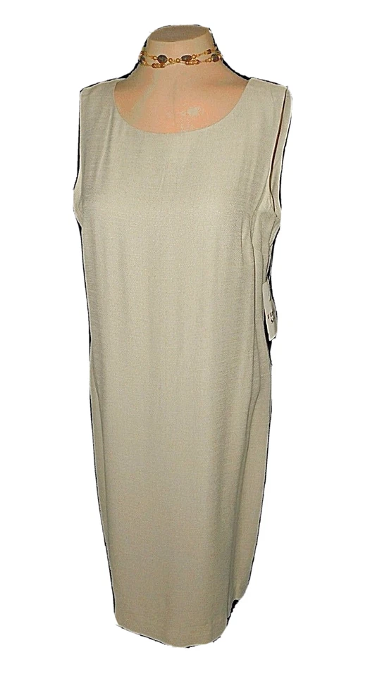 Nuevo Traje de 2 Piezas: Blazer Vestido y Plumero, Studio I, Versátil Encaje Beige Sedoso 12 Foto 4 de 4