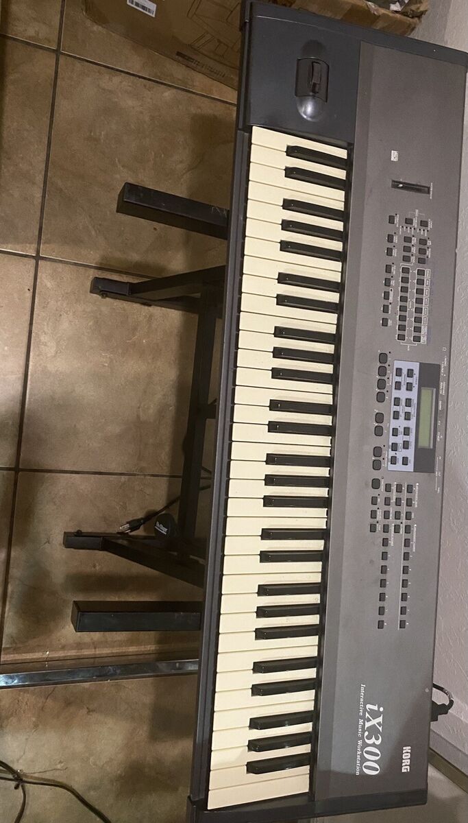KORG piano iX300 interactive music workstation (WITH PIANO KORG piano iX300 interactive music workstation (WITH PIANO