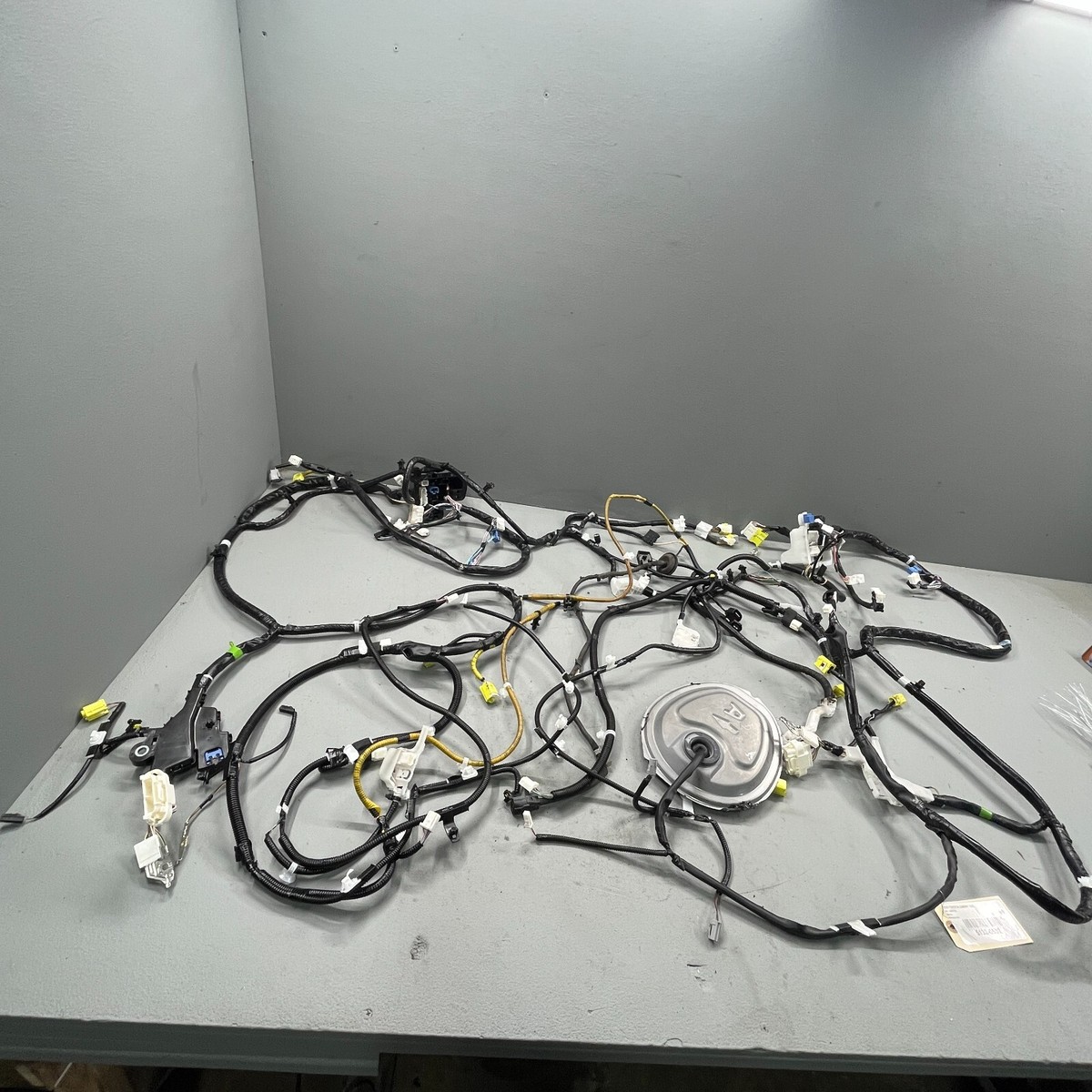 2018 Toyota Camry XSE 2.5 Main Body Cab Floor Wiring Wire Harness