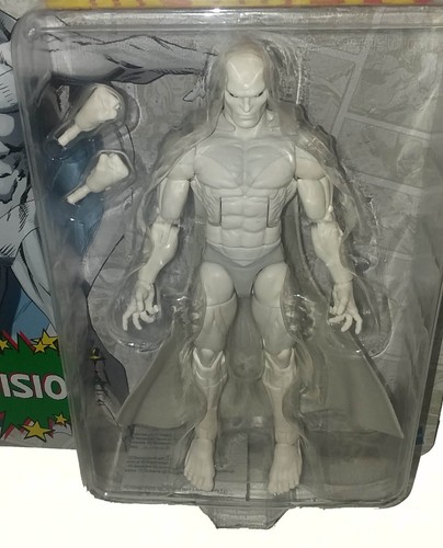 FIGURA DE ACCIÓN DE VISIÓN DE MARVEL UNIVERSE SERIES THE WEST COAST VENGERS HASBRO - Imagen 2 de 2
