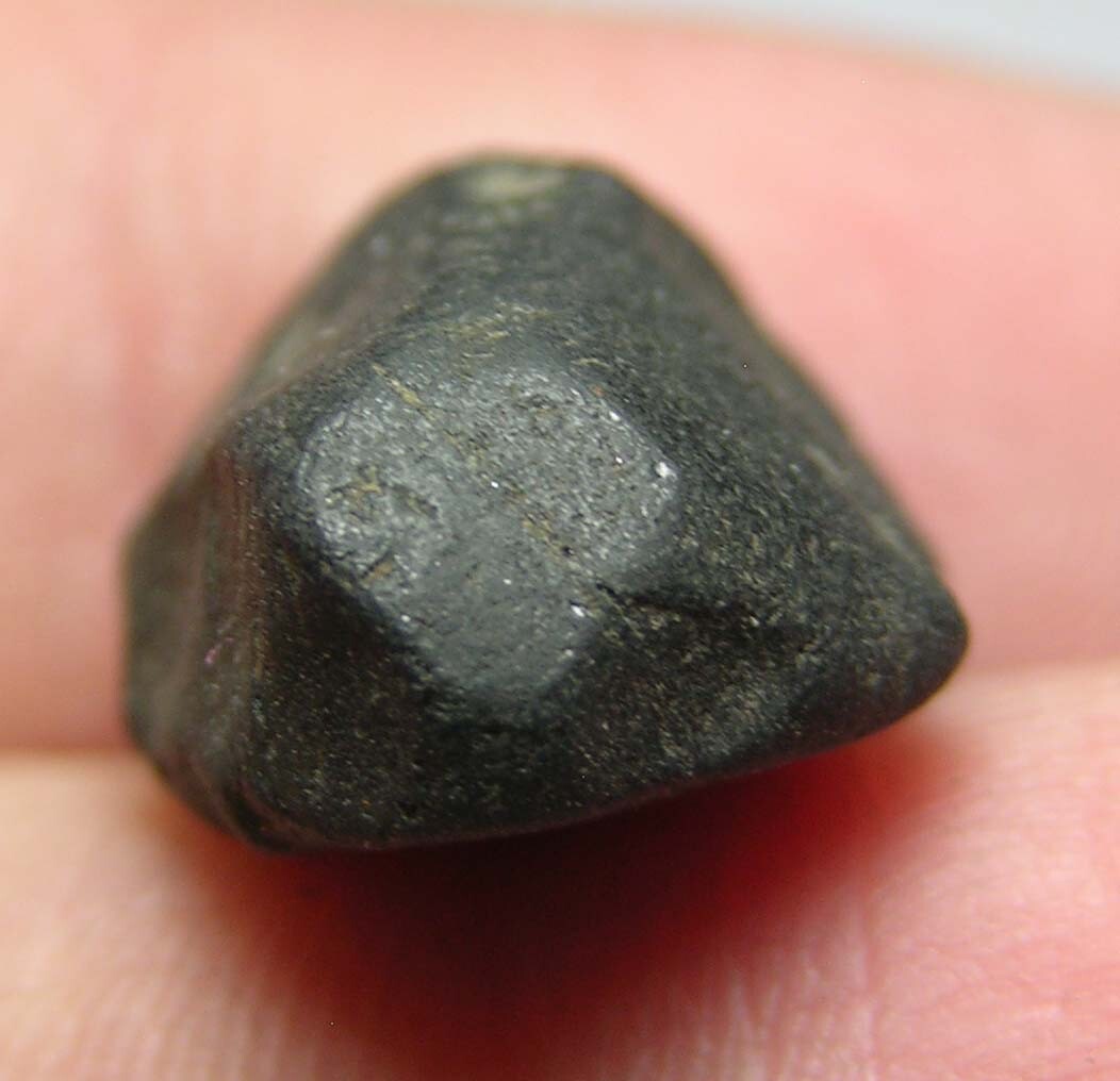 8 Thailand 16.85ct Natural Rough Black Spinel Crystal Specimen