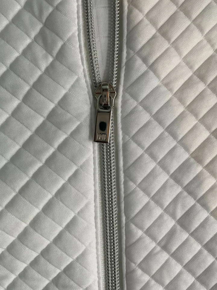 Tail White Label Women's Curved Hem Vest With Pockets Different Size White - Image 4 of 4